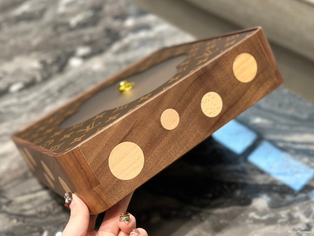 LV ACCESSORIES BOX CUSTOM 2.0 0708